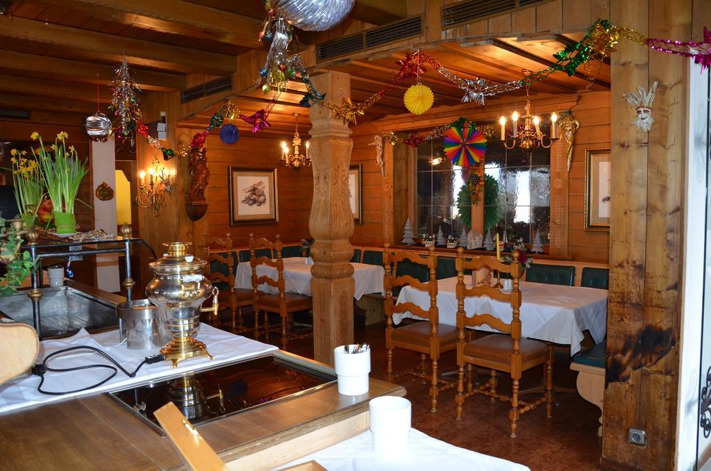 Sporthotel Zugspitze Lermoos Bagian luar foto