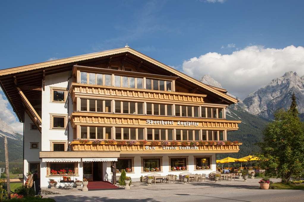 Sporthotel Zugspitze Lermoos Bagian luar foto